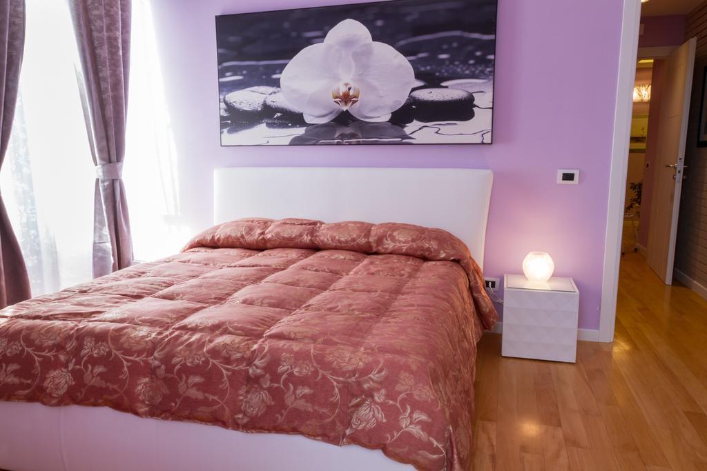 Bevilacqua Bed Roma Santa Croce Hotel Bilik gambar