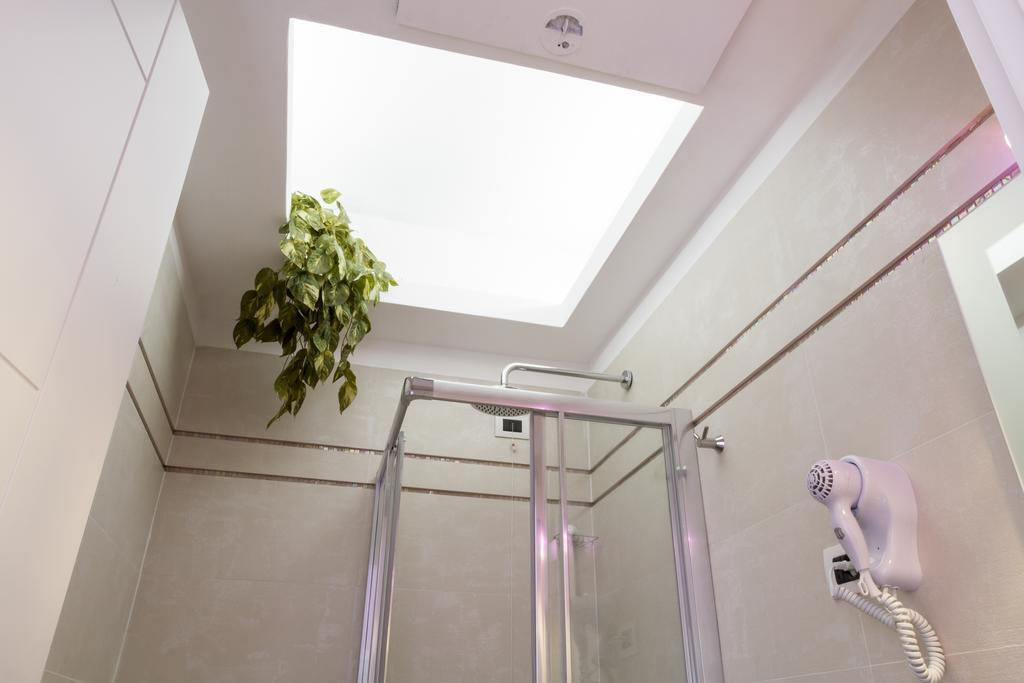 Bevilacqua Bed Roma Santa Croce Hotel Bilik gambar
