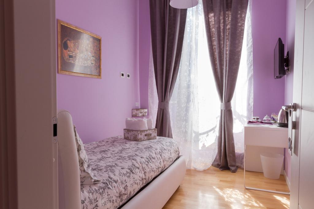 Bevilacqua Bed Roma Santa Croce Hotel Bilik gambar