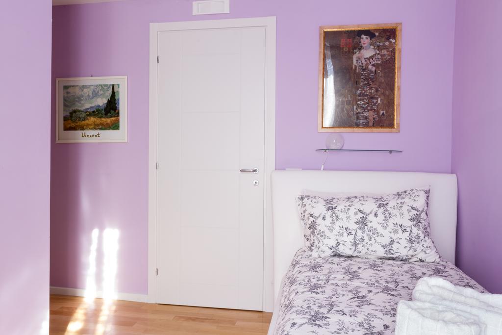 Bevilacqua Bed Roma Santa Croce Hotel Bilik gambar